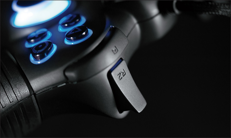 Illustration for article titled The FUS1ON Pro Gaming Controller Makes My Tiny Xbox Thumbsticks Feel Sad and Insignificant